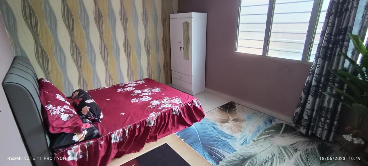 Homestay Rezeki Batu Gajah Exterior foto