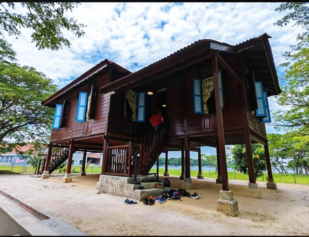 Homestay Rezeki Batu Gajah Exterior foto